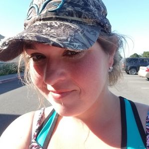 Meet your Posher, Gina